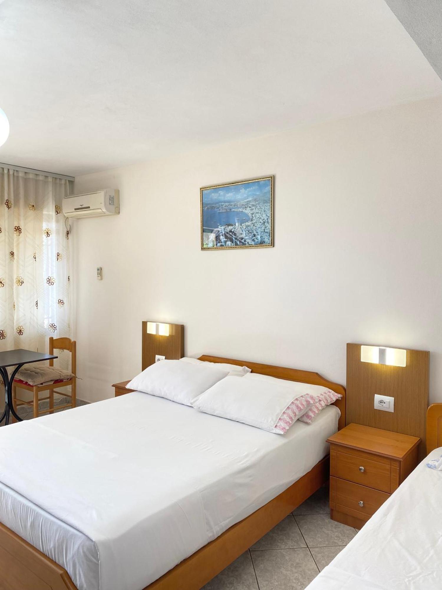 Vila Yasmin 38 Sarandë Eksteriør bilde