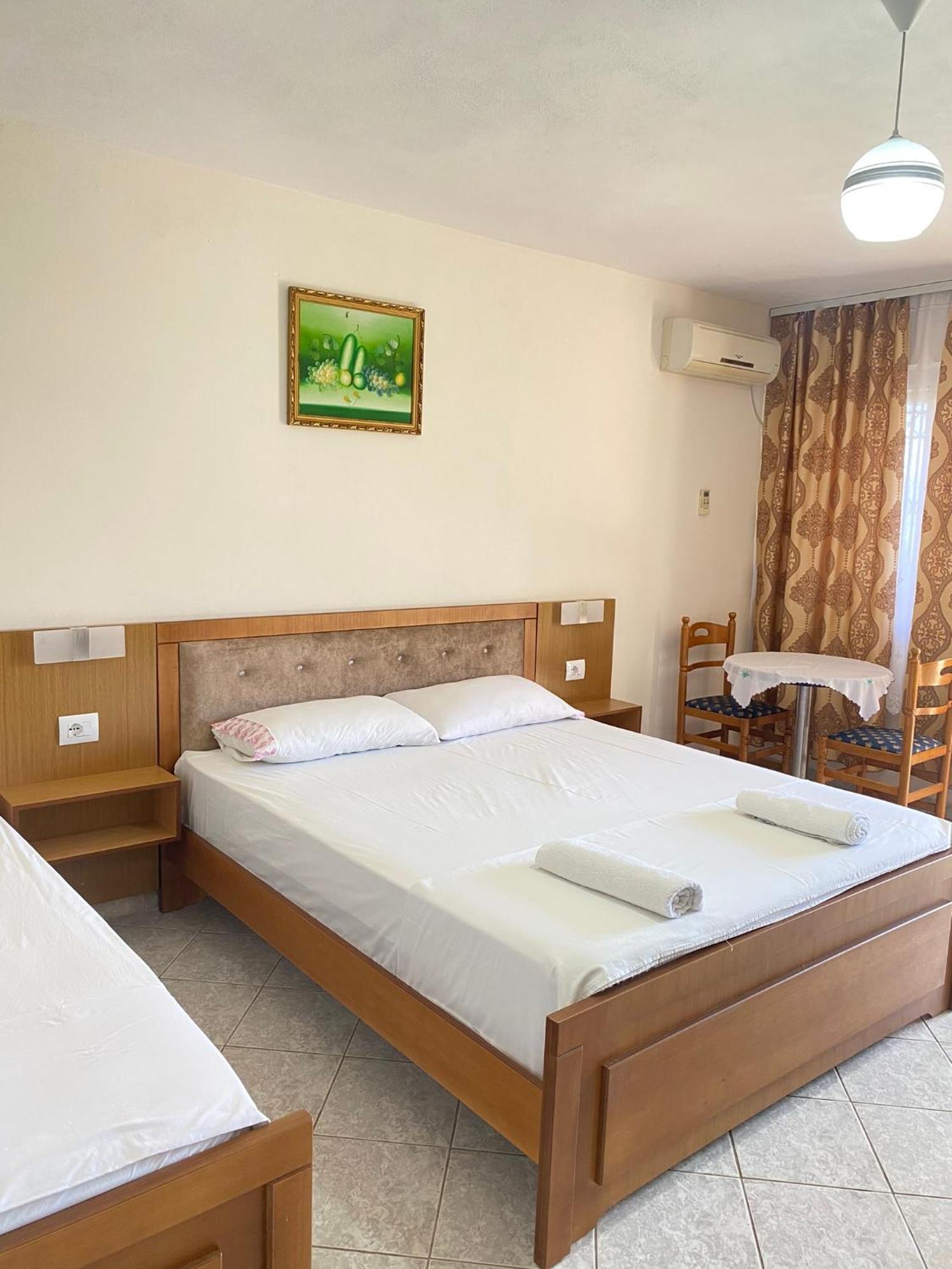 Vila Yasmin 38 Sarandë Eksteriør bilde
