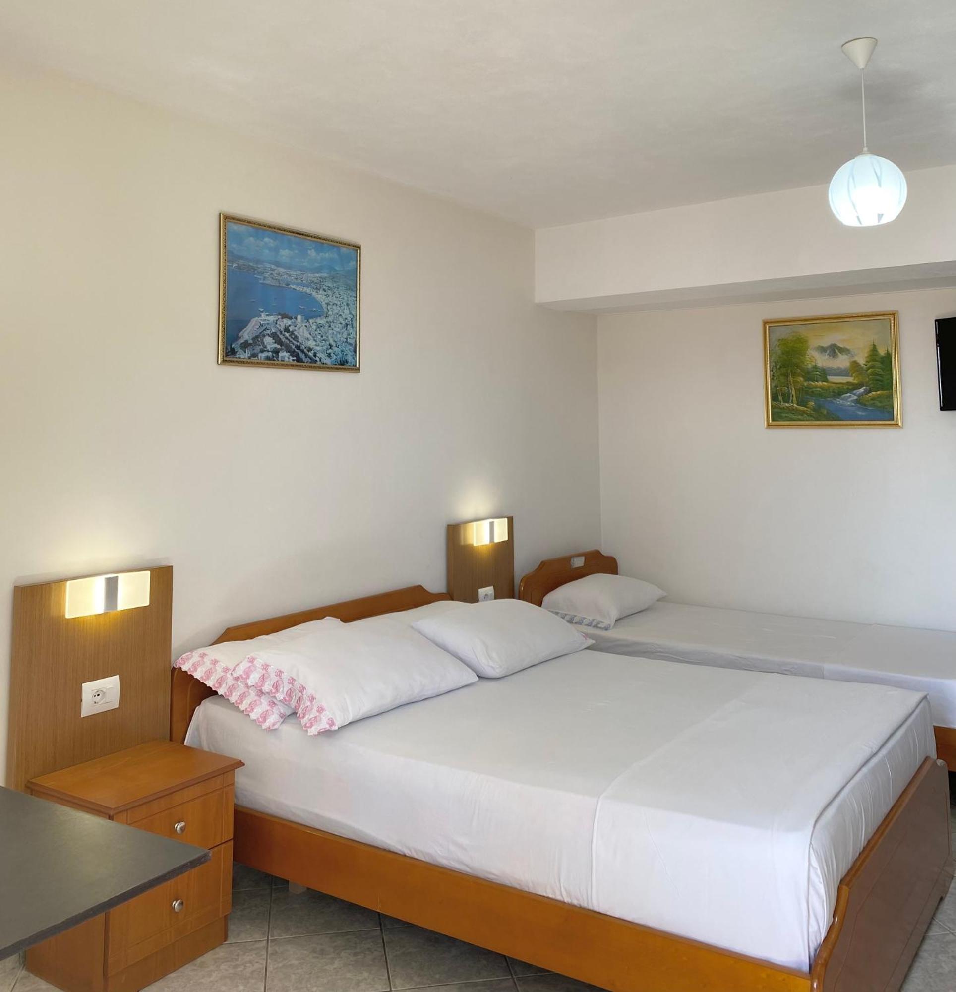 Vila Yasmin 38 Sarandë Eksteriør bilde