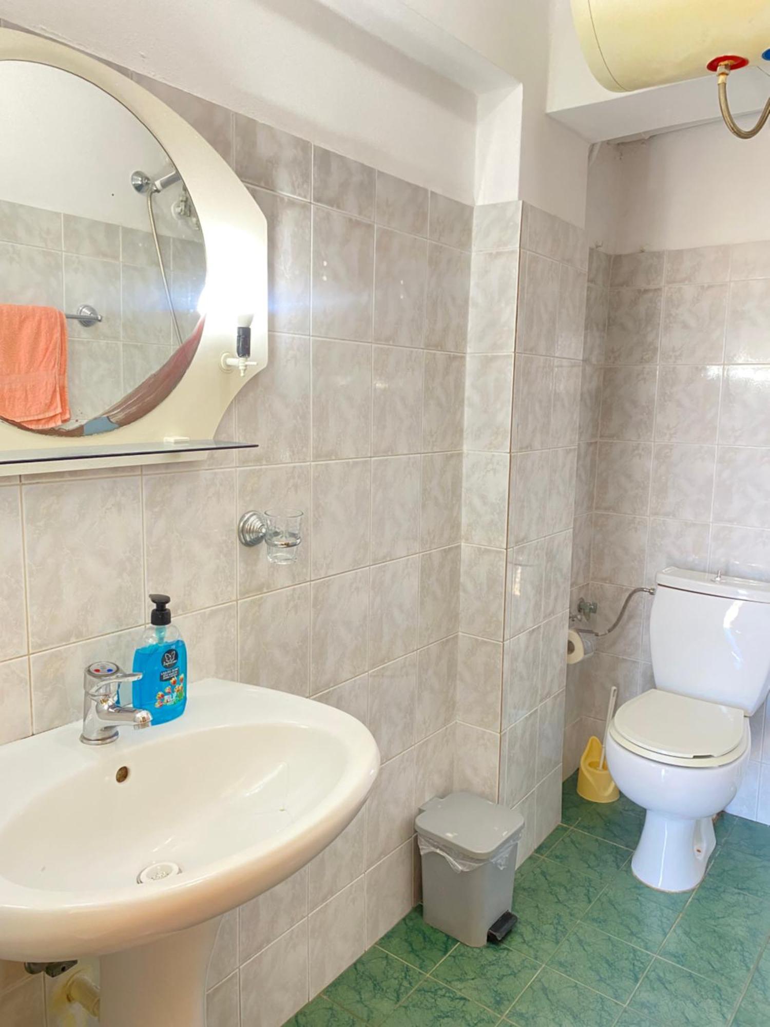 Vila Yasmin 38 Sarandë Eksteriør bilde